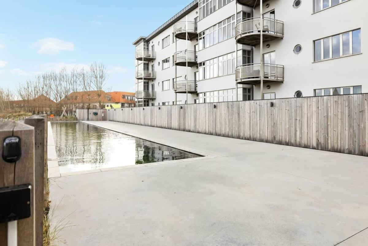 Huswell - Apartment With Natural Swimming Pool Middelkerke Exterior foto