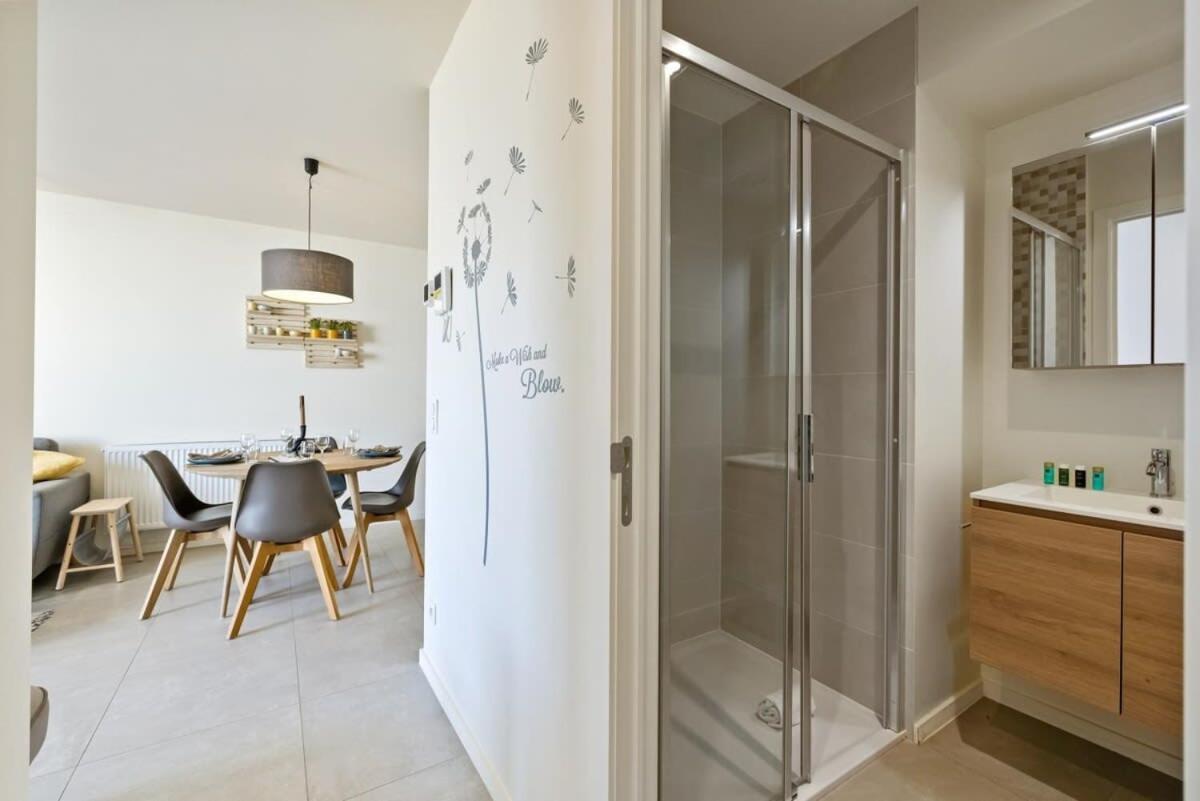 Huswell - Apartment With Natural Swimming Pool Middelkerke Exterior foto
